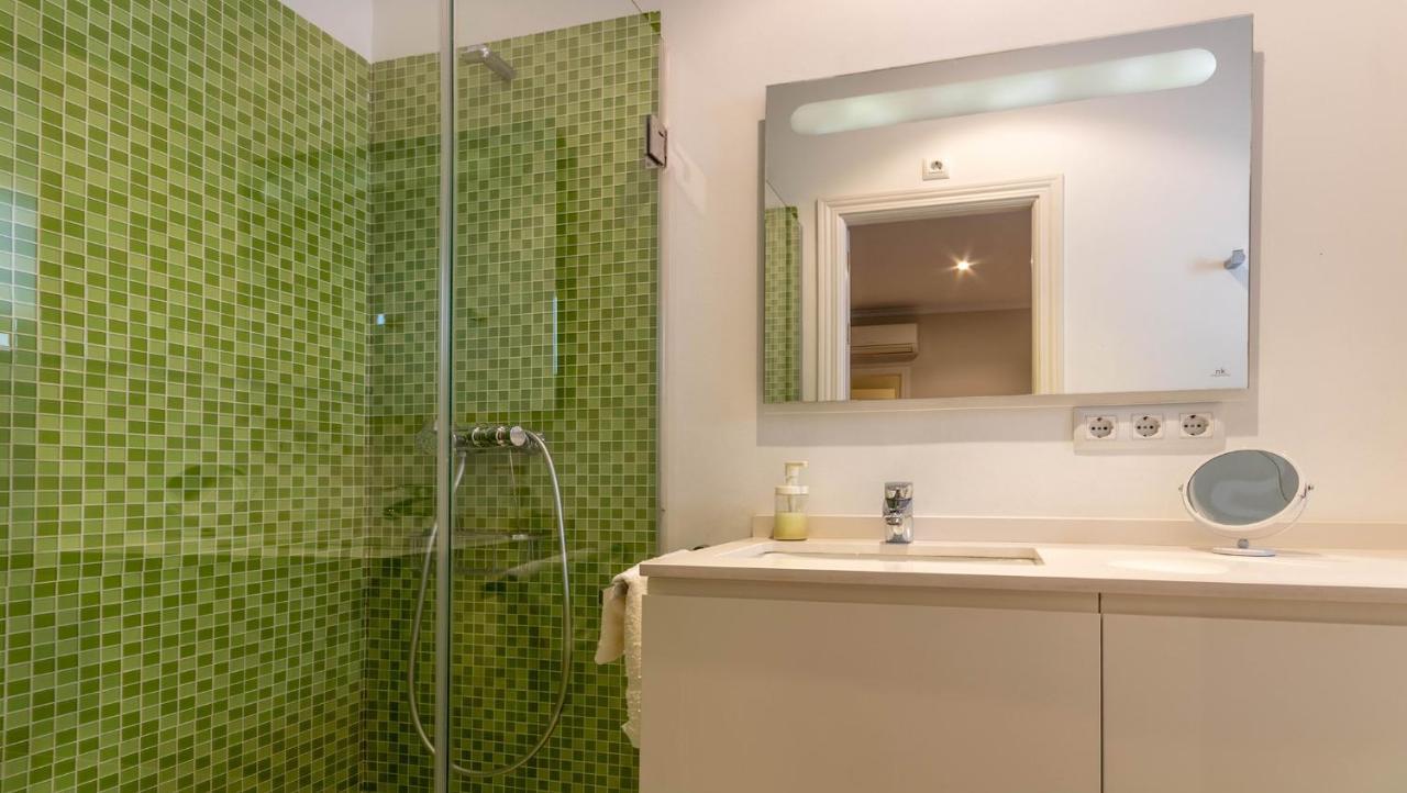 Apartamento Arenal - 3 Habitaciones Seville Exterior photo